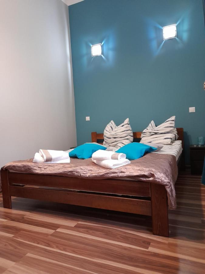 Mieszkanie Z Widokiem Na Park -Cieplice Slaskie Zdroj Apartment Jelenia Góra Екстериор снимка