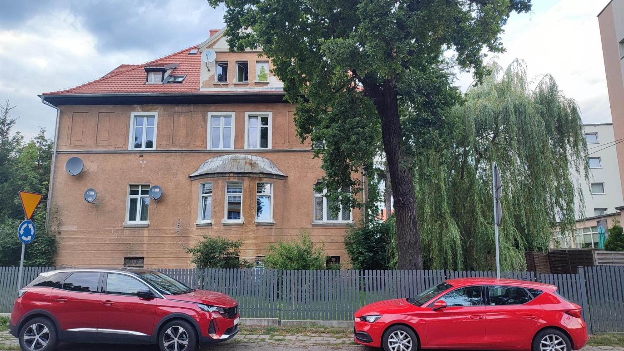 Mieszkanie Z Widokiem Na Park -Cieplice Slaskie Zdroj Apartment Jelenia Góra Екстериор снимка